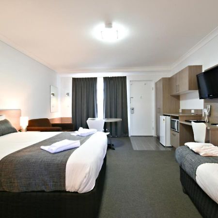 The Aberdeen Motel Dubbo Exterior photo